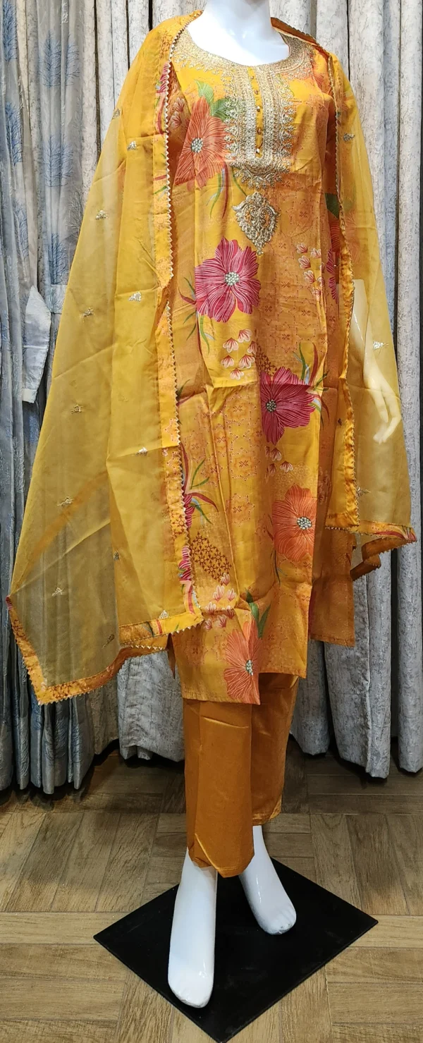 Sunlit Blossom Silk Kurta Set - Image 2