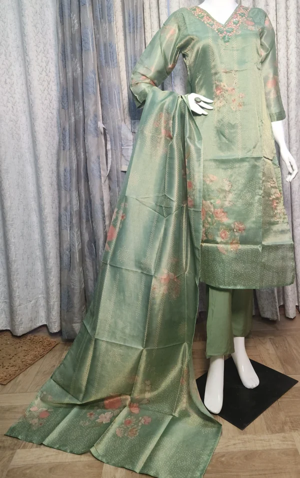 Taraana Green Kurta Set - Image 2