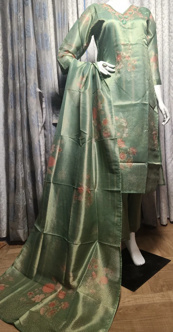 Taraana Green Kurta Set - Image 3