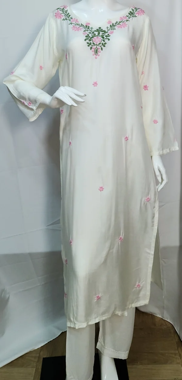 Meher Ivory Bloom Kurta Set - Image 2