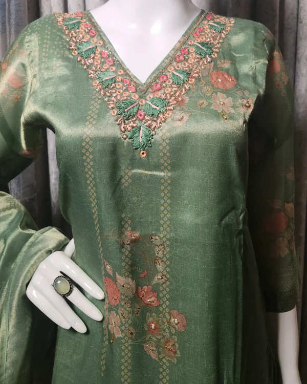 Taraana Green Kurta Set - Image 4
