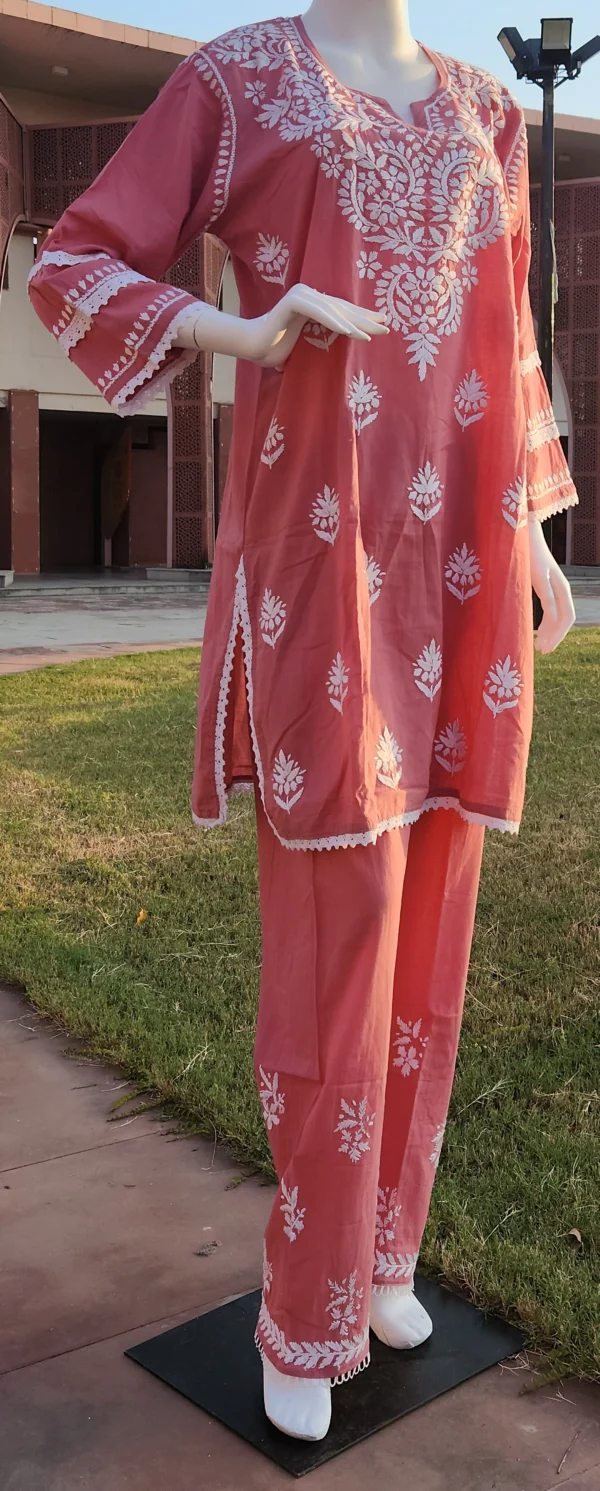 Noor Rose Chikankari Set - Image 4