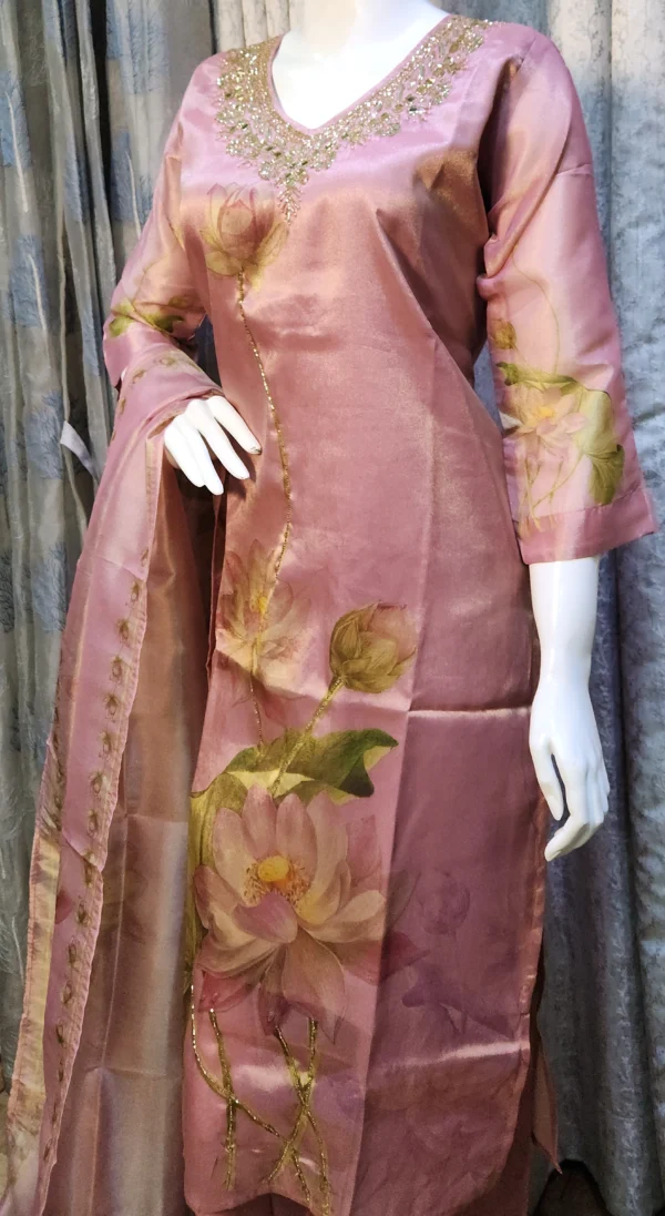 Gulbahaar Blush Pink Kurta Set - Image 4
