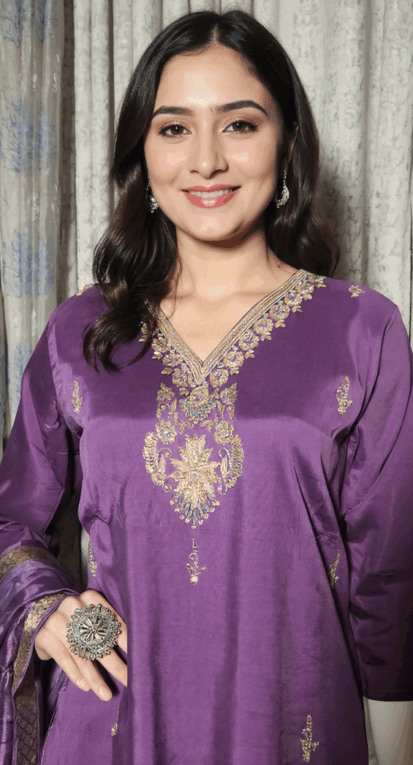 Riwaaya Plum Kurta Set - Image 6