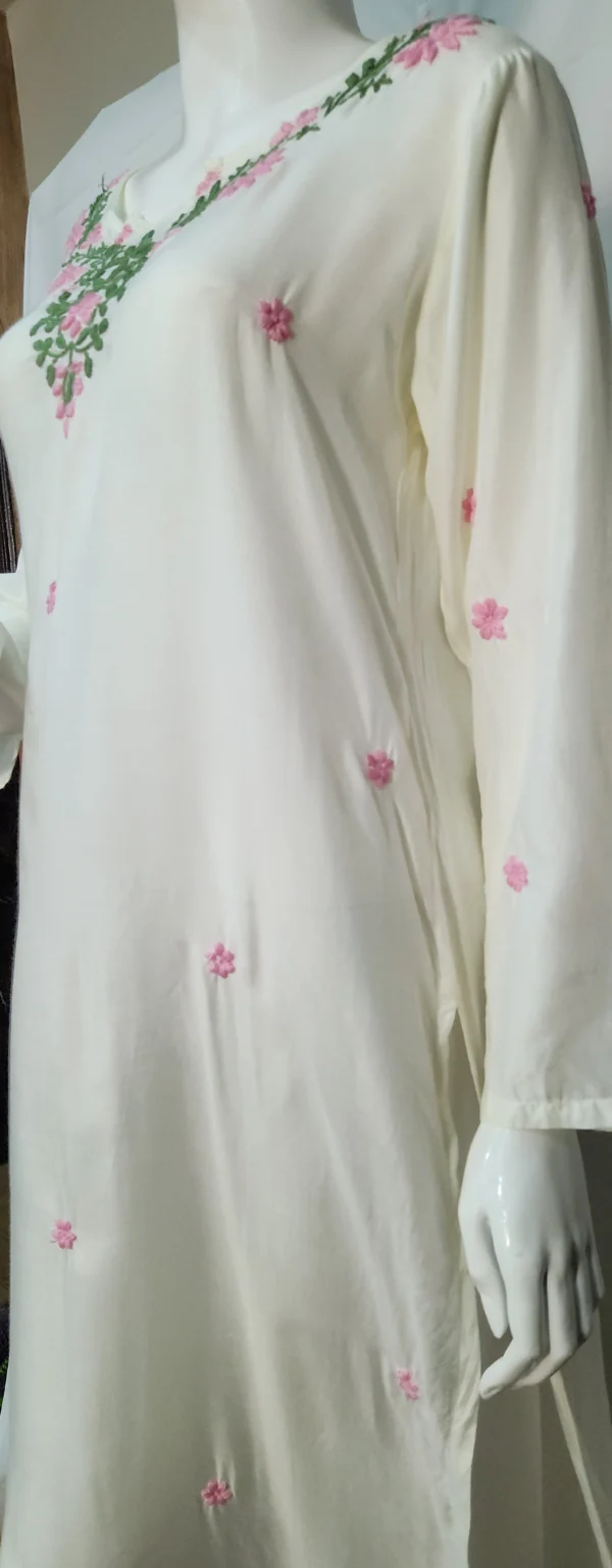 Meher Ivory Bloom Kurta Set - Image 4