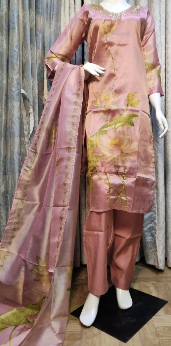 Gulbahaar Blush Pink Kurta Set - Image 6