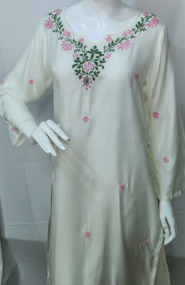 Meher Ivory Bloom Kurta Set - Image 3