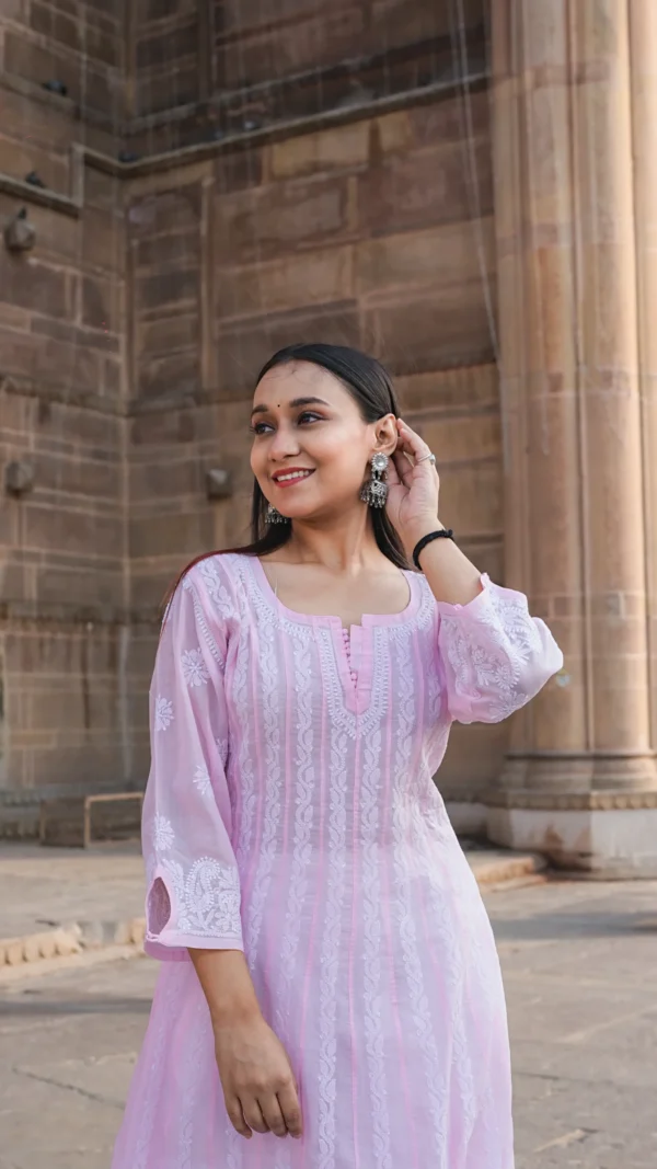 Noorani Gulab Kurta Set - Image 2