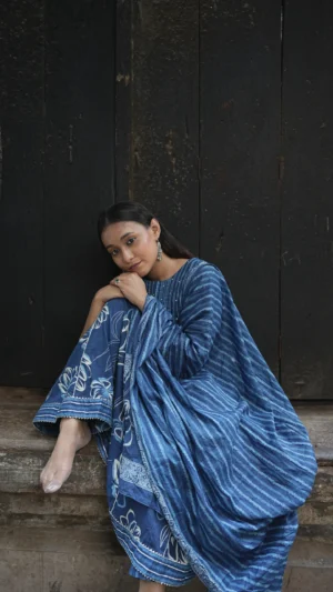 Kurta Set- Frock Style