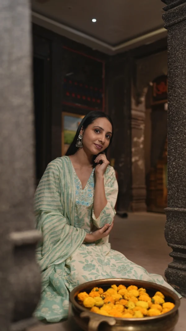 Vanya Kurta set - Image 3