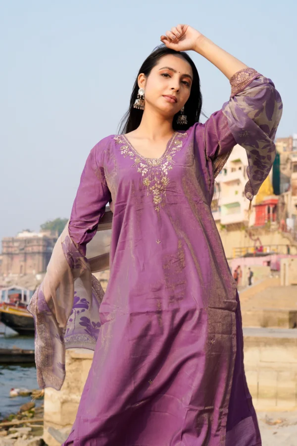 Gulbahar Plum Kurta Set - Image 2